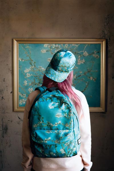 Amandier en fleurs, Vans x Van Gogh sac et casquette