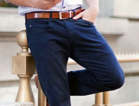 porter pantalon bleu marine homme