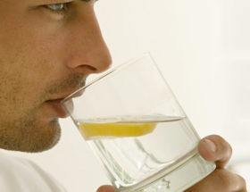 boire du jus de citron le matin