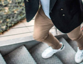 porter un pantalon beige homme