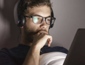lunettes anti-lumière bleue