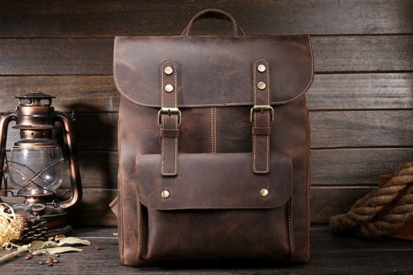idées de cadeaux de Noël pour hommes sac en cuir vintage