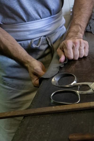 etavillonnage conception gant en cuir