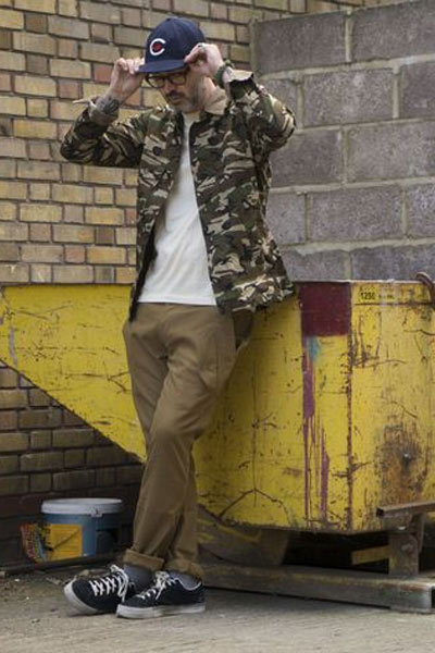 tenues baskets noires homme