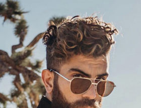 coupe cheveux bouclés homme