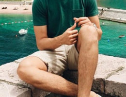 bien porter le short homme