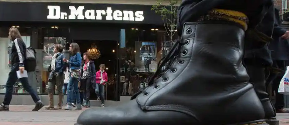 porter des doc martens avec style homme