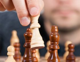 jouer au échecs