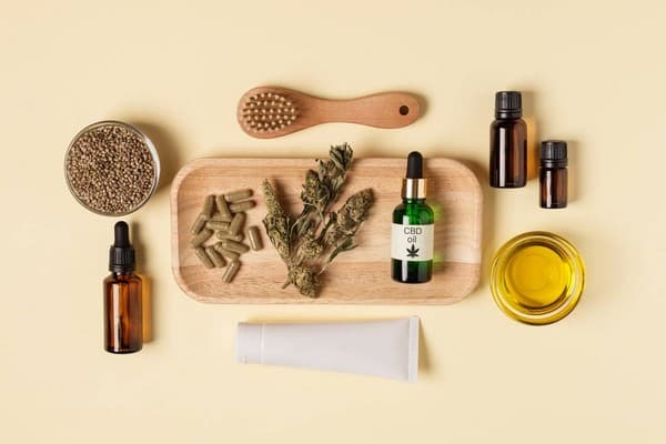 cosmétiques CBD produits cannabidiol