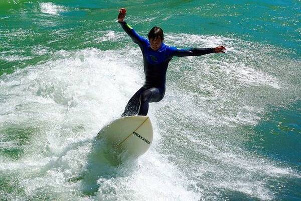 pratiquer le surf