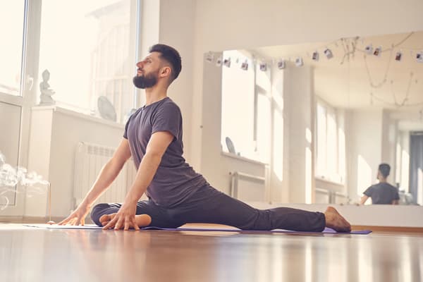 posture du pigeon étirement du psoas