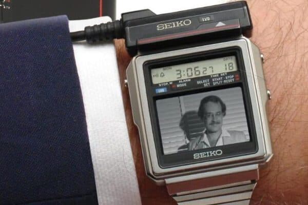 seiko tv watch montre james bond