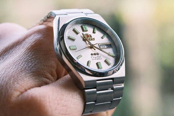 montre homme à moins de 100€ orient tri star