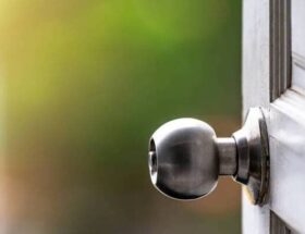 bouton de porte